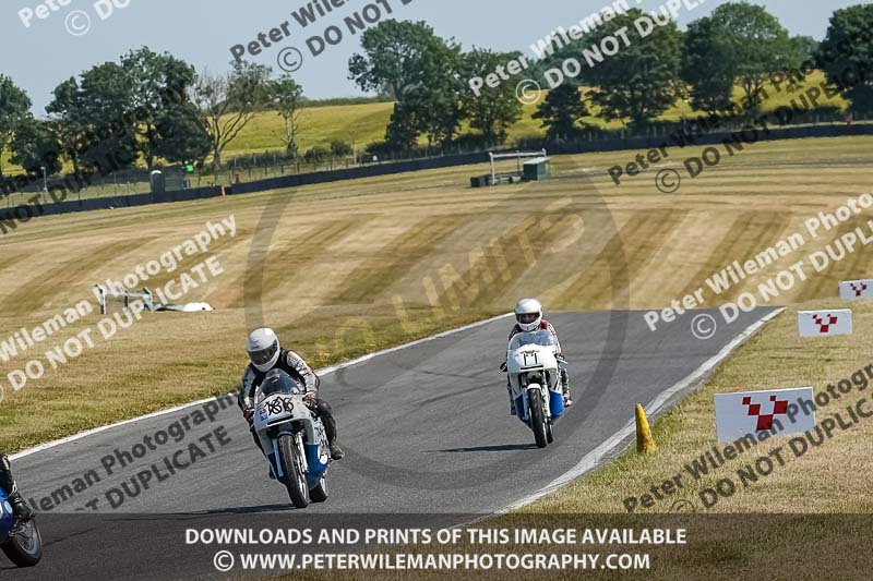 cadwell park;cadwell park photographs;cadwell trackday photographs;enduro digital images;event digital images;eventdigitalimages;peter wileman photography;racing digital images;trackday digital images;trackday photos